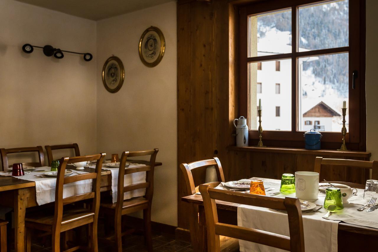 Hotel Lyshaus Gressoney-Saint-Jean Exteriör bild